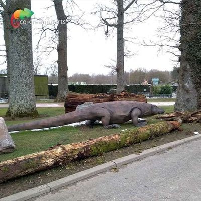 Realistischer, animatronischer Komodo-Drachen mit dynamischer Bewegung und natürlichen Lebensräumen