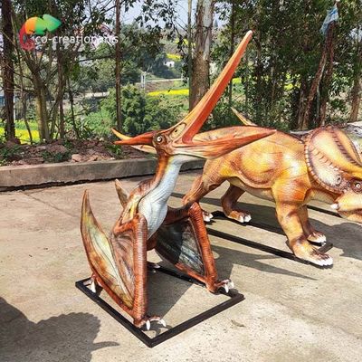 Ein guter Preis. 3D Glasfaser realistisch aussehende Dinosaurier kämpften Pterosauria Statue im Freien Online