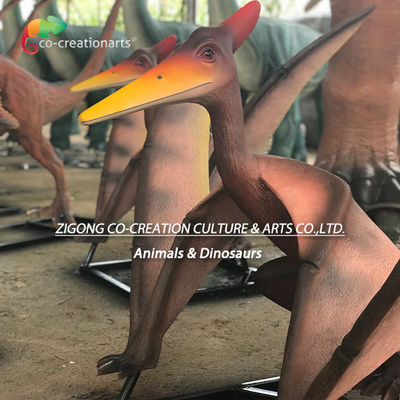 Lebendige Pterosaurier-Statue aus Glasfaser: Jurasik-Themen-Dekoration mit dynamischen Flügeln