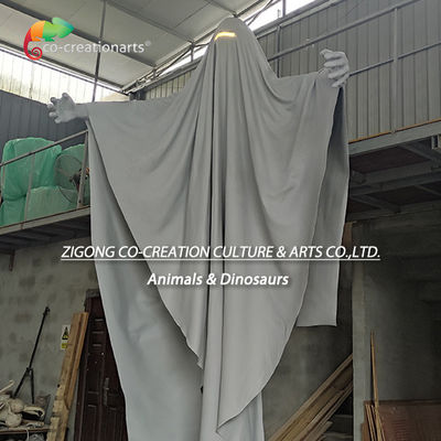 kaufen Mysteriöse, vermummte Fiberglas-Statue mit beleuchteter Stirn online manufacture