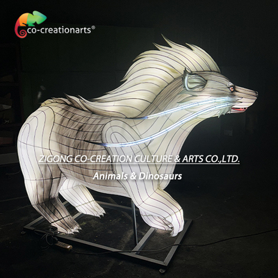 Futuristische weiße Dachs-Laternen-Skulptur mit LED-Mohawk-Kamm & Drachenschwanz